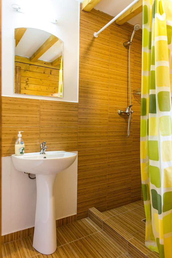 Villa Casutele Suhardul Mic à Lacu Roșu Extérieur photo